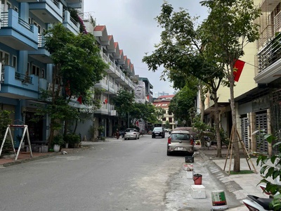 Bán gấp nhà 7 tầng vạn phúc hà đông dt67m2,mt5m,nhà hoàn thiện thang máy 1
