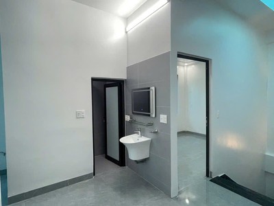 Bán nhà 3 tầng ngõ phố Tống Duy Tân, ph Ngọc Châu, TP HD, 40m2, mt 4.8m, 3 ngủ, 2.55 tỷ 3