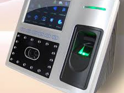 Cung cấp các dòng máy chấm công khuôn mặt giá siêu rẻ 0