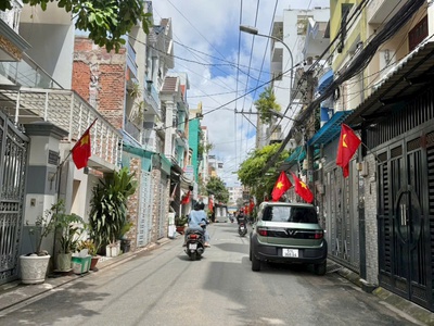 Bán Nhà Hẻm 118 Đường Phan Huy Ích Quận Tân Bình.DT:5x14,3m.Giá 8,9 tỷ 2