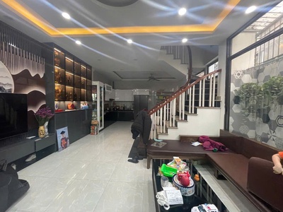 Bán Nhà Lê Trọng Tấn ,Nhà dân xây , DT50 m ,Giá Hơn 8 Tỷ,oto gần , Ngõ nông thoáng 0
