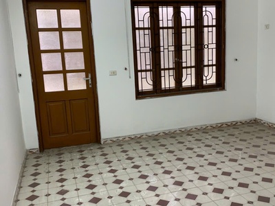 Chính chủ cho thuê nhà mặt phố cầu giấy   vị trí đắc địa, kinh doanh sầm uất 4