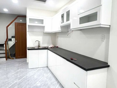 Nhà mặt tiền đường nhựa trần thị do 12m sát bên chợ giản dân. tiện kd mọi ngành nghề tiệm thuốc 2