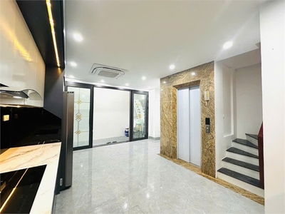 bán nhà việt hưng   ngô gia tự   40m    6 tầng   7,9 tỷ   nhà đẹp ở ngay, gần ô tô 0