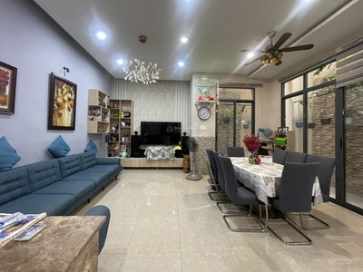 Nhỉnh 10 tỷ - dt 105m2 - nhà kiến trúc đẹp 3t - hxh - nguyễn văn đậu - bình thạnh 0