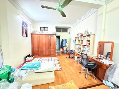 Bán nhà riêng 5 tầng Phan Đình Giót Thanh Xuân diện tích 40m  giá 10.3 tỷ ở ngay nội thất cao cấp 2