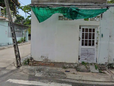 Bán đất lô góc 3 mặt tiền đường phó đức chính và lê văn huân, p. bắc nha trang 2