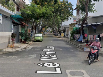 Bán đất lô góc 3 mặt tiền đường phó đức chính và lê văn huân, p. bắc nha trang 1