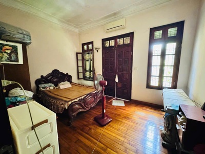 Lạc long quân   đất 165m , lô góc, ô tô vào nhà   apartment cao cấp 1