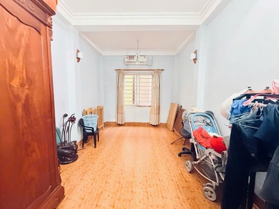 Bán nhà hào nam - 34m 5 tầng, lô góc ngõ thông gần phố 8,25 tỷ 2