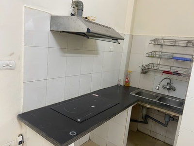 Nhà 2 tầng mới, lối đi riêng biệt  mỗi tầng 20m2 . Tổng DT: 40m 0