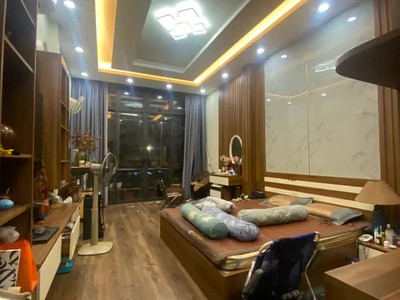 Cực hiếm  bán nhà mặt phố nguyễn trãi, 51m2, vỉa hè đá bóng, kinh doanh sầm uất 1