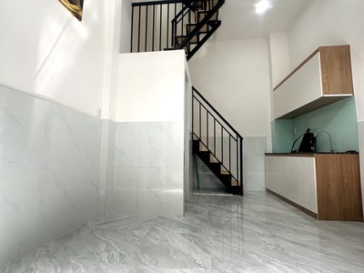 Nhà mới 3 tẩng chỉ nhỉnh 2 tỷ 2