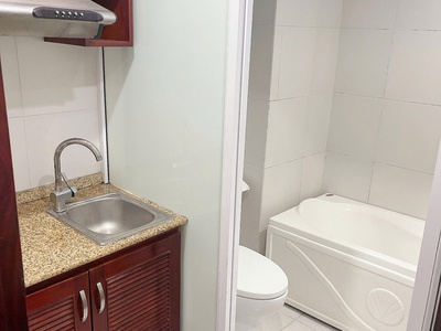 Nhà mình còn 1 căn mặt đường phố mai hắc đế cách vincom bà triệu 200m diện tích 20m2 3