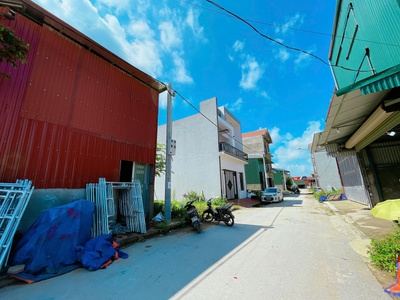 Bán đất phân lô vía hè,dt160m2,võng xuyên,phúc thọ,lô góc 3 thoáng 1