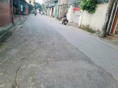 Bán nhà thạch bàn long biên  45m    4 tầng   9 tỷ   ô tô vào nhà   sổ phân lô cực đẹp 3