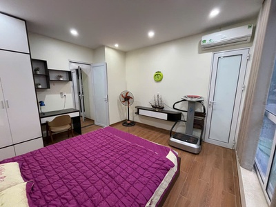 Cho thuê căn hộ 2 ngủ rộng Waterfront City, DT: 80m2. 2