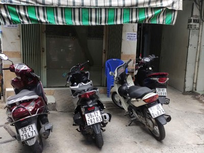 Cho thuê nhà một trệt một lầu đường võ văn kiệt phường cô giang quận 1. 0