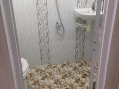 Cho thuê nhà một trệt một lầu đường võ văn kiệt phường cô giang quận 1. 4