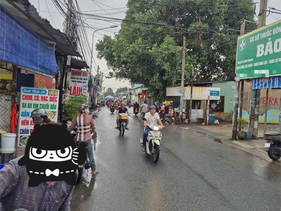 Bán Nhà Mặt tiền 1 trệt 1 lầu - 117m2 -  gần chợ quy đức bình Chánh - Giá 1 tỷ 70Tr 5