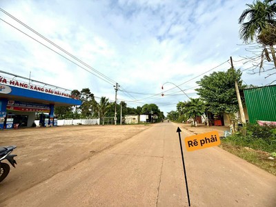 Ea bhok- cưkuin cách tỉnh lộ 10 chỉ 100m đường bê tông cách sân bay chỉ 19km 155m2 full thổ chỉ 3