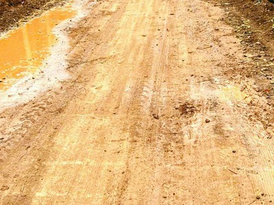Ea bhok- cưkuin cách tỉnh lộ 10 chỉ 100m đường bê tông cách sân bay chỉ 19km 155m2 full thổ chỉ 4