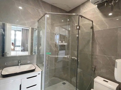 Căn hộ 2 phòng ngủ cao cấp cho thuê tại  Vinhomes Marina 5