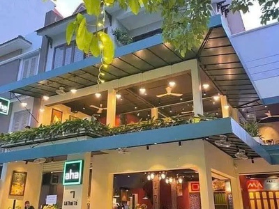 Cho thuê mặt bằng kinh doanh   120m    mặt đường kim mã 0