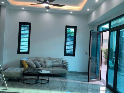 Bán căn nhà lô góc 3 tầng ngõ phố Đồng Khê, ph Ngọc Châu, TP HD, 43.3m2, mt 5m, 3 ngủ 2
