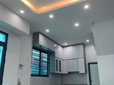Bán căn nhà lô góc 3 tầng ngõ phố Đồng Khê, ph Ngọc Châu, TP HD, 43.3m2, mt 5m, 3 ngủ 4