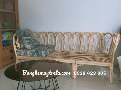 Bàn ghế mây tự nhiên lưng hoa 2