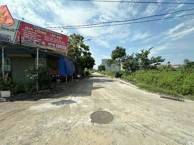 HOT  80m2 Đất TĐC Ngọc Động, View Vườn Hoa. Cạnh đại dự án Vin Safari, đường rộng 12m, vỉa hè 2