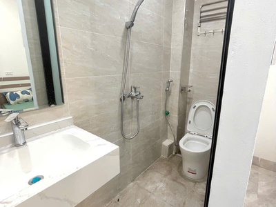 Bán nhà Tôn Đức Thắng: 20m2, 4 tầng, full nội thất, 2,6 tỷ, sổ riêng 6