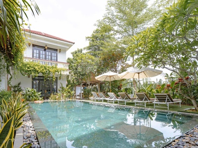 Bán villa ven sông với dòng tiền khai thác 100tr/ tháng 2