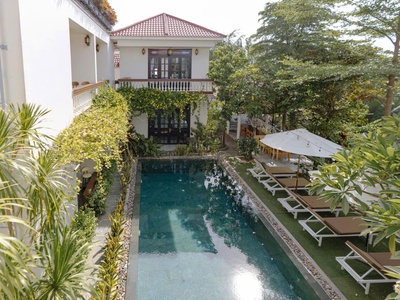 Bán villa ven sông với dòng tiền khai thác 100tr/ tháng 3