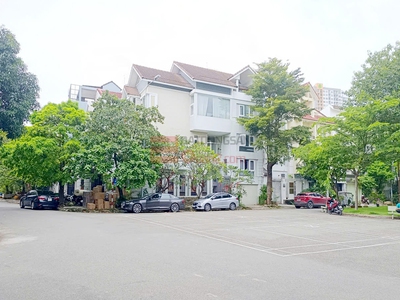 Cho thuê biệt thự phường An Phú góc 2 mặt tiền  cạnh công viên 0