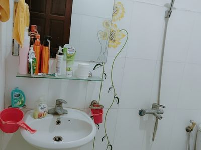 Cho thuê phòng khép kín đối diện đại học thương mại 36m2, sạch sẽ nhiều cửa sổ thoáng mát đầy đủ tiệ 1