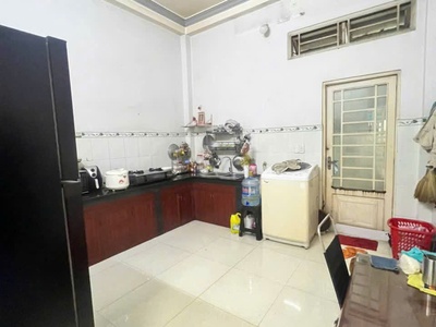 Nhà đẹp kế bên gò vấp 1 lầu sân xe cổng rào nguyễn thị kiểu siêu thị metro q12 5