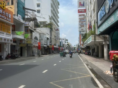 Mặt Tiền Kinh Doanh An Điềm Quận 5- 5 Lầu   Thang Máy Khu Vực Hiếm Bán Nhà 2