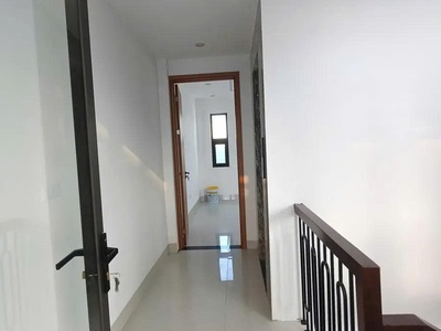Hiếm nhà đẹp 5 tầng mặt phố Bà Triệu, 64m2, MT 4.6m, thang máy, kinh doanh tốt, giá 28.5 tỷ 0