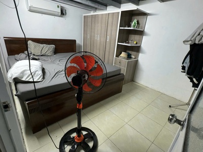 Bán nhà gác lửng đường trần quang long - sát hoàng trung thông 1