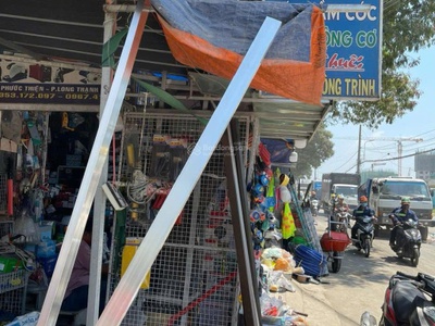 Định cư nước ngoài - chính chủ bán gấp nhà mặt tiền phước thiện, view công nước vinhomes grand park 0