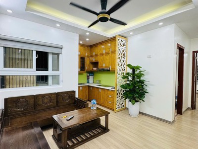 Bán gấp căn hộ 2 ngủ tầng trung kvkl 2