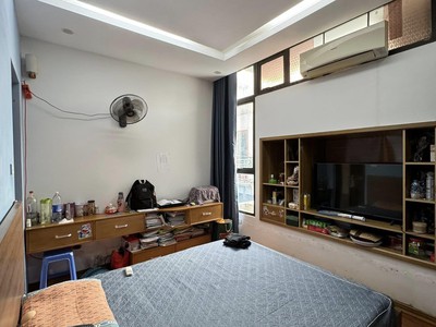 Bán nhà thanh lãm 44m2, 5t, lô góc, ô tô đỗ cửa, ngõ thông, ở ngay 2