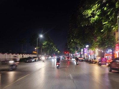 42 tỷ. nhà mặt phố lê trọng tấn 67m 5 tầng mt 5m  kinh doanh sầm uất 0