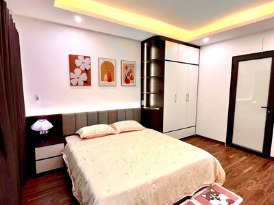 Bán nhà phú lương 42m2, 5 tầng, ngõ thông, lô góc,  ở ngay 1
