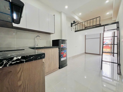 Bán toà căn hộ dịch vụ phố khương đình 90m 24 phòng khép kín thẳng tắp 15m ô tô tránh 0