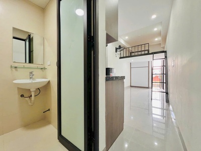 Bán toà căn hộ dịch vụ phố khương đình 90m 24 phòng khép kín thẳng tắp 15m ô tô tránh 1