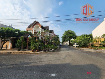 Bán biệt thự siêu sang ngay kdc tân phong, giá cực tốt, chỉ 10,5 tỷ 4