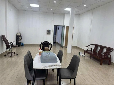 Nhà mặt tiền cộng hòa   88m    3 tầng   đang cho thuê 30tr/th 4